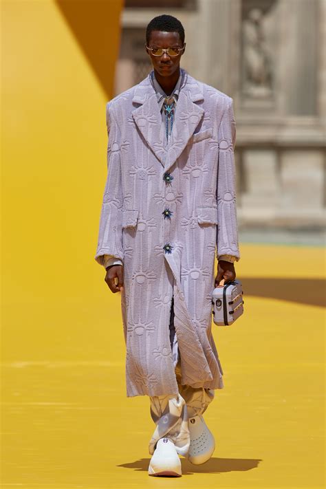 lv ss23 men|Louis Vuitton Spring 2023 Menswear Collection .